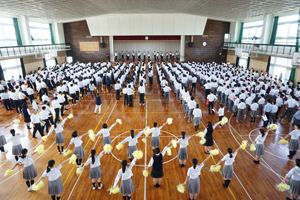 高校野球応援練習 学校法人 藤井学園