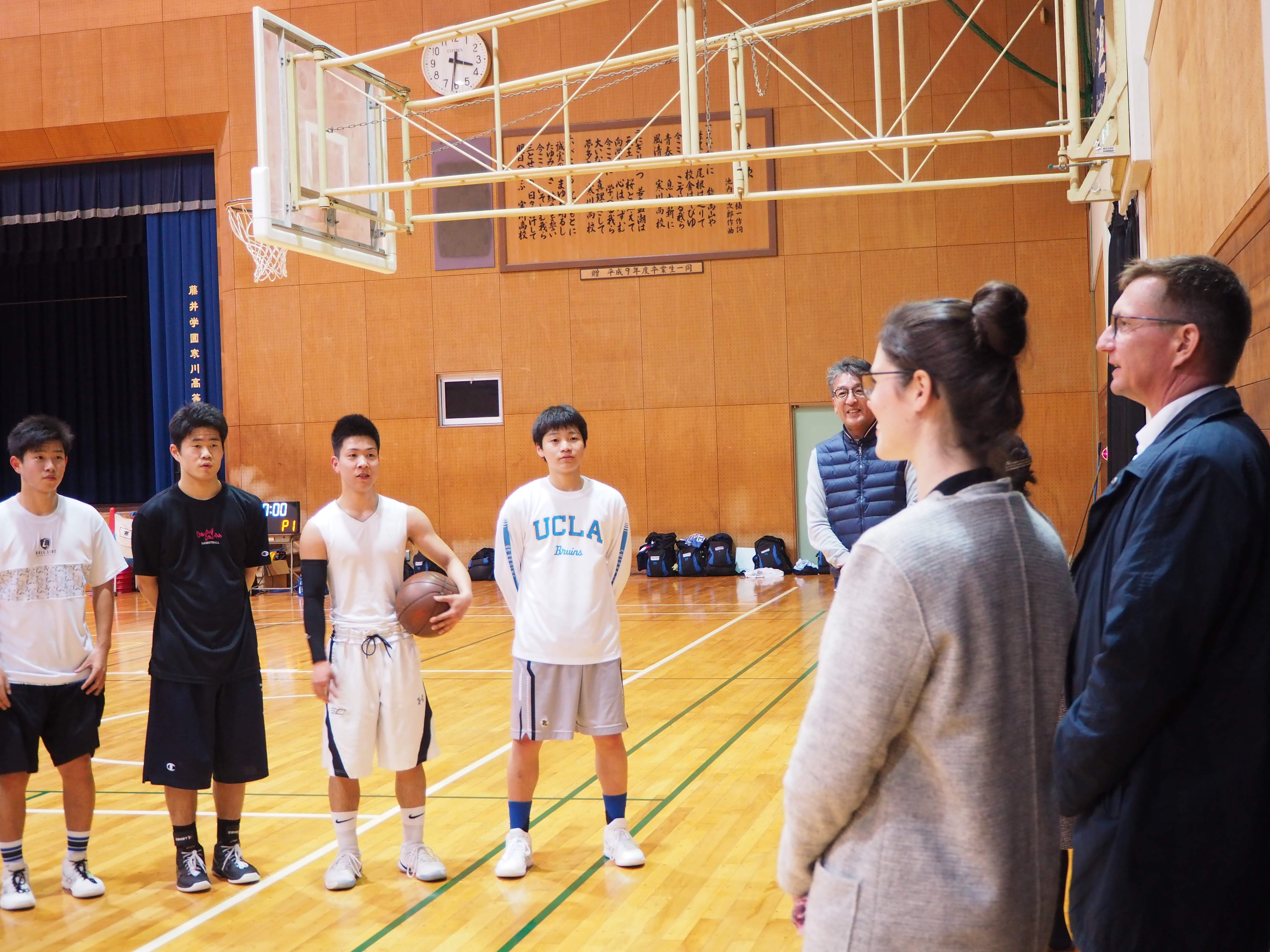 ドイツ派遣団 ４月１０日 学校法人 藤井学園